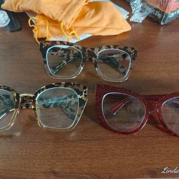 Glasses frames there all large or XL - Picture 4 of 4